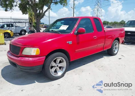 2002 Ford F150 z USA, uszkodzony, nr VIN 1FTRX17W32NB15930